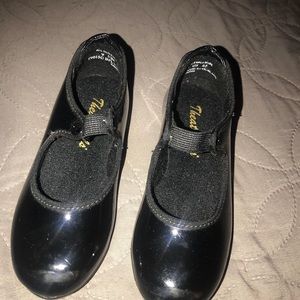 Barely used, toddler tap shoes